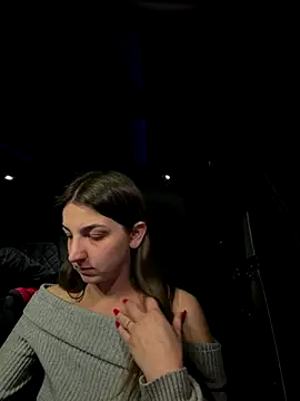 Just-Dori online show from 12/22/25, 05:54