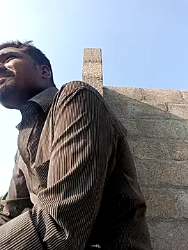 Snapshot of Tamilpaiyan07 chatting on 03/04/26, 02:50 Tamilpaiyan07 online show from 03/04/26, 02:50