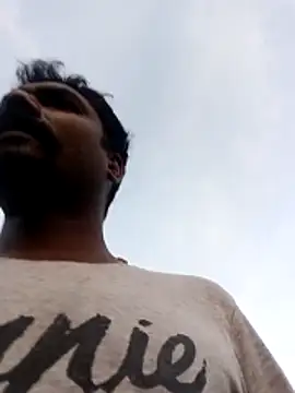 Tamilpaiyan07 online show from 05/26/26, 12:39