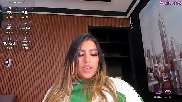 AmbarBrownn  online show from 04/12/26, 01:54