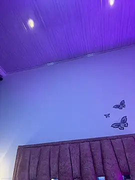 Violetta Moretti online show from 01/15/26, 12:37