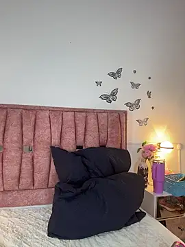 Violetta Moretti online show from 01/18/26, 01:20