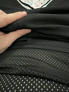 Snapshot of hazok92xxl chatting on 12/21/25, 08:49 hazok92xxl online show from 12/21/25, 08:49