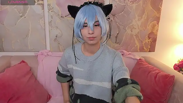 Snapshot of lesilos chatting on 01/15/26, 01:32 lesilos online show from 01/15/26, 01:32