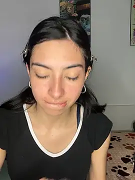 junorise23 online show from 02/13/26, 04:19