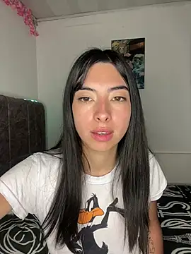 junorise23 online show from 03/03/26, 04:40