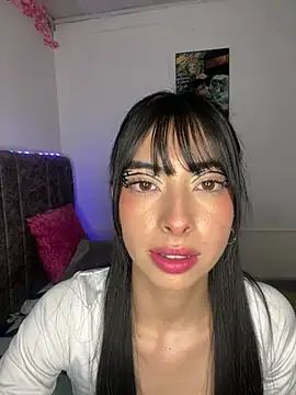 junorise23 online show from 03/25/26, 03:56