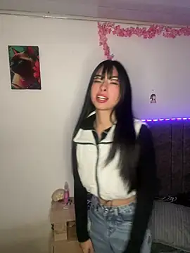 junorise23 online show from 04/11/26, 04:28