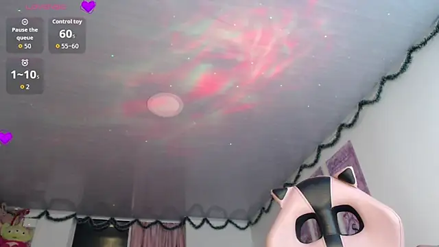 Snapshot of violett_brown9 chatting on 05/01/26, 04:06 violett brown9 online show from 05/01/26, 04:06