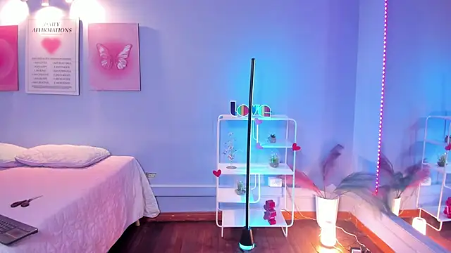 Snapshot of kyoto_Aoki chatting on 02/17/26, 07:31 kyoto Aoki online show from 02/17/26, 07:31