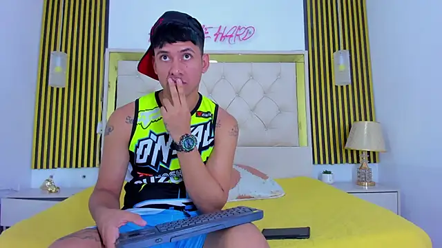 Sweet kevin1 online show from 12/20/25, 03:57