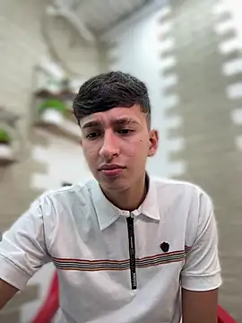 Snapshot of neithan_sleitherx chatting on 02/03/26, 05:05 neithan sleitherx online show from 02/03/26, 05:05