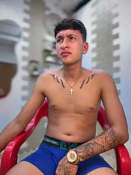 Snapshot of neithan_sleitherx chatting on 02/11/26, 12:26 neithan sleitherx online show from 02/11/26, 12:26