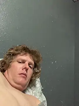 Snapshot of heath82841 chatting on 01/15/26, 12:21 heath82841 online show from 01/15/26, 12:21