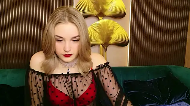 Molly Voss online show from 01/31/26, 08:29