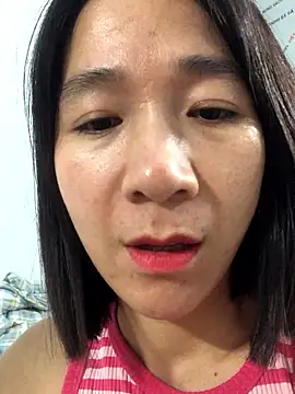 Elly-y online show from 01/14/26, 02:23