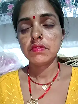 Snapshot of Mahima_rani34 chatting on 05/15/26, 10:06 Mahima rani34 online show from 05/15/26, 10:06