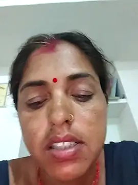 Snapshot of Mahima_rani34 chatting on 05/27/26, 09:56 Mahima rani34 online show from 05/27/26, 09:56