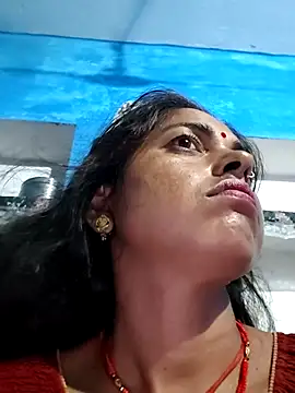 Snapshot of Mahima_rani34 chatting on 08/07/26, 09:39 Mahima rani34 online show from 08/07/26, 09:39