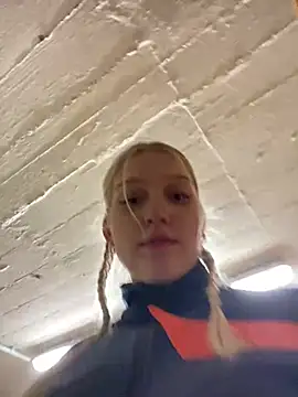 EmmiPemmi online show from 02/17/26, 11:29