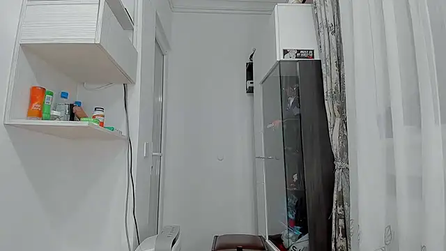 RedAssHottie online show from 01/26/25, 03:59
