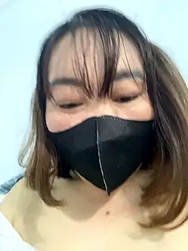 ThanhThuy888 online show from 01/09/26, 04:43