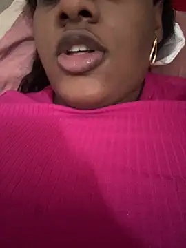 amorasecy online show from 04/05/26, 02:03