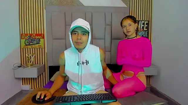 pleasureroomxx online show from 01/15/26, 11:37