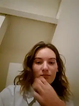 SweetCandyy69 online show from 01/18/26, 06:12