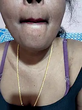 Snapshot of siri_tamiltelugu chatting on 02/04/26, 03:40 siri tamiltelugu online show from 02/04/26, 03:40