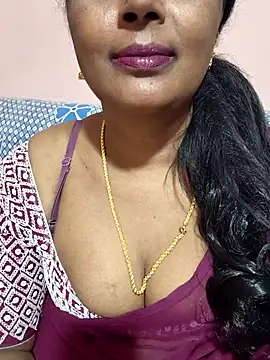 Snapshot of siri_tamiltelugu chatting on 02/26/26, 09:47 siri tamiltelugu online show from 02/26/26, 09:47