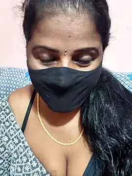 Snapshot of siri_tamiltelugu chatting on 03/01/26, 04:42 siri tamiltelugu online show from 03/01/26, 04:42