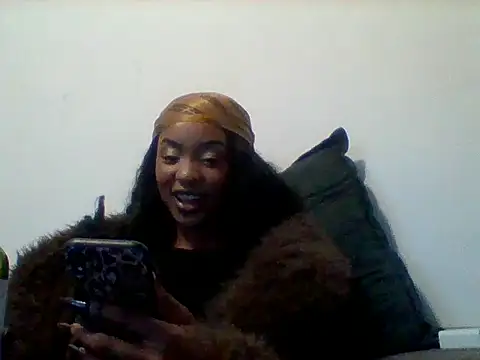 Snapshot of StickySituationSouth chatting on 06/12/26, 11:14 StickySituationSouth online show from 06/12/26, 11:14