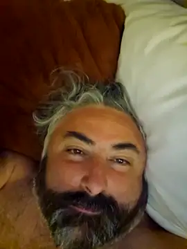 MacGuyver20 online show from 12/21/25, 07:15