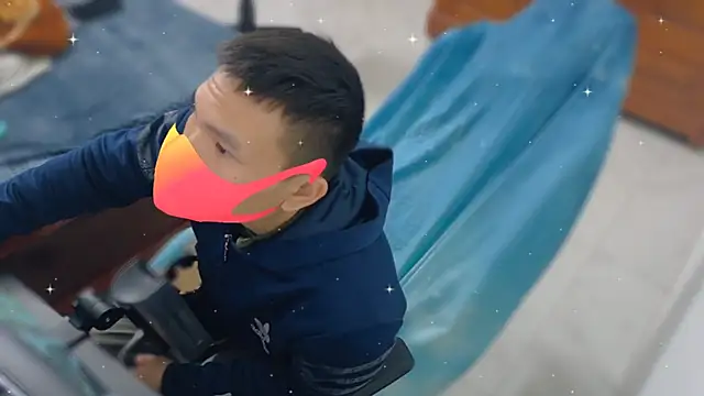 Snapshot of -_kur_- chatting on 01/07/26, 02:08 - kur - online show from 01/07/26, 02:08