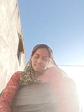 Karishma singh online show from 03/31/26, 01:51