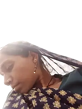 Karishma singh online show from 04/08/26, 06:02