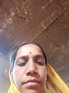 Karishma singh online show from 04/13/26, 10:43