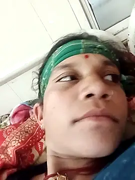 Karishma singh online show from 04/16/26, 01:01