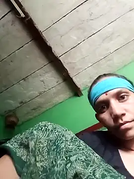 Karishma singh online show from 04/19/26, 12:26