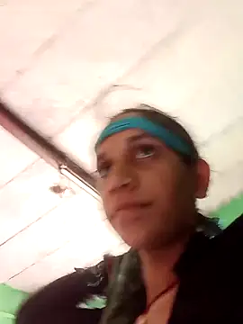 Karishma singh online show from 04/20/26, 02:25