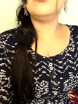 Deshi bhabhi143 online show from 05/08/26, 05:13