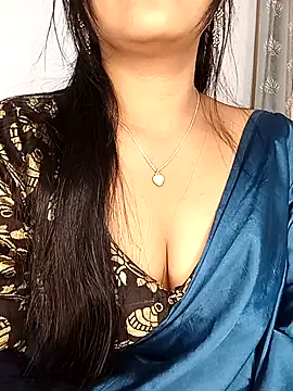 Deshi bhabhi143 online show from 05/12/26, 09:28
