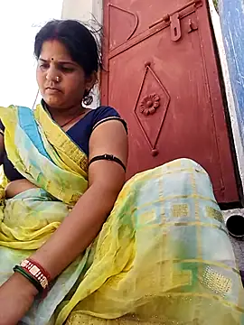 Kashish Love143 online show from 04/17/26, 03:42