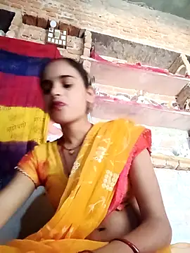 Fency Love143 online show from 02/15/26, 07:51