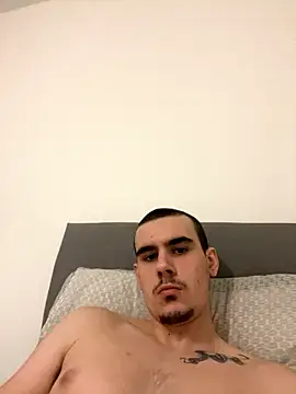 Snapshot of harveyterrence chatting on 01/15/26, 12:04 harveyterrence online show from 01/15/26, 12:04