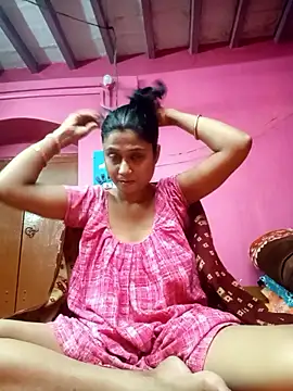 Hooghlypinkivabi online show from 01/13/26, 02:44