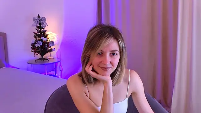 EmeraldGlow online show from 01/07/26, 02:41