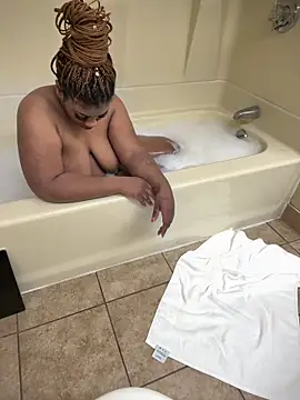 Ghoulsnooze 19 online show from 04/19/26, 10:34