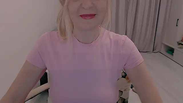 MiLenaMilf online show from 10/22/25, 02:45